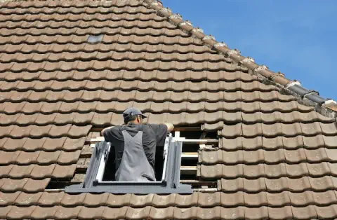 Pose de velux à Montberon